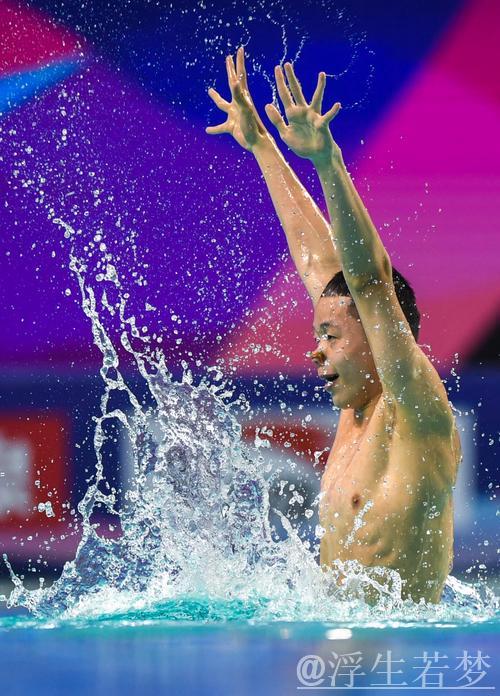 郭牧摘得男单自由自选桂冠 郭牧摘得男单自由自选桂冠