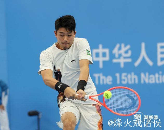 吴易昺2-1商竣程 首进全运会网球男单决赛即夺冠