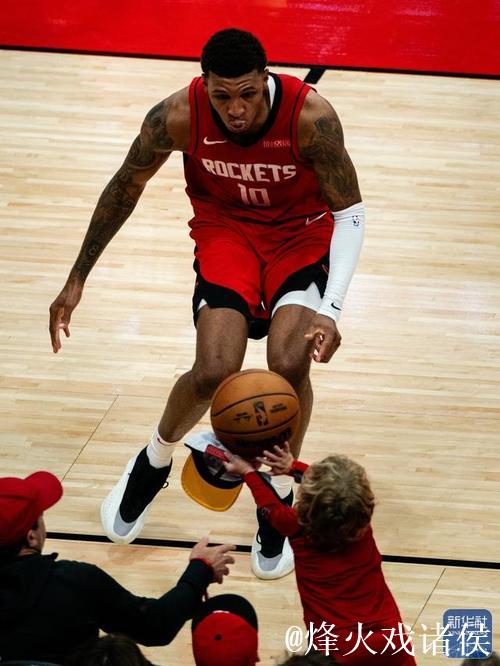 火箭狂胜鹈鹕迎8连败 灰熊狂轰155分猛龙再遭8连败 火箭狂胜鹈鹕迎8连败 灰熊狂轰155分猛龙再遭8连败